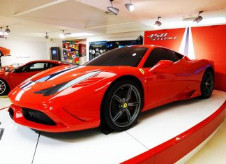 Why Do People Love To Hire Supercars? Image of Ferrari car showcase